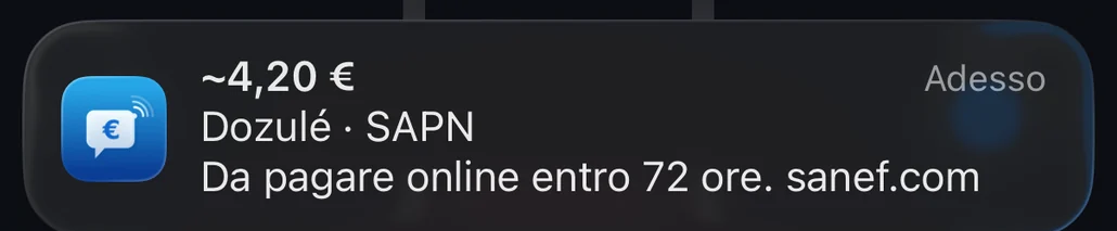 Notifica di Péage Notif al passaggio sotto il portale free flow di Dozulé: circa 4,20 €, da pagare online entro 72 ore su sanef.com